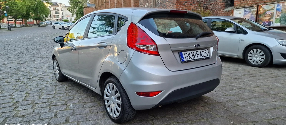 Ford Fiesta cena 19900 przebieg: 145000, rok produkcji 2012 z Wieliczka małe 466